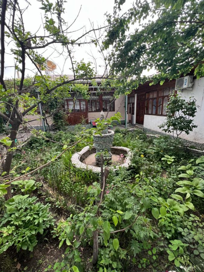 Lovely Home For You Osh Exterior foto